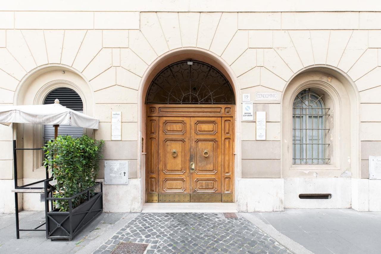 Residenza Vaticana Rome Buitenkant foto